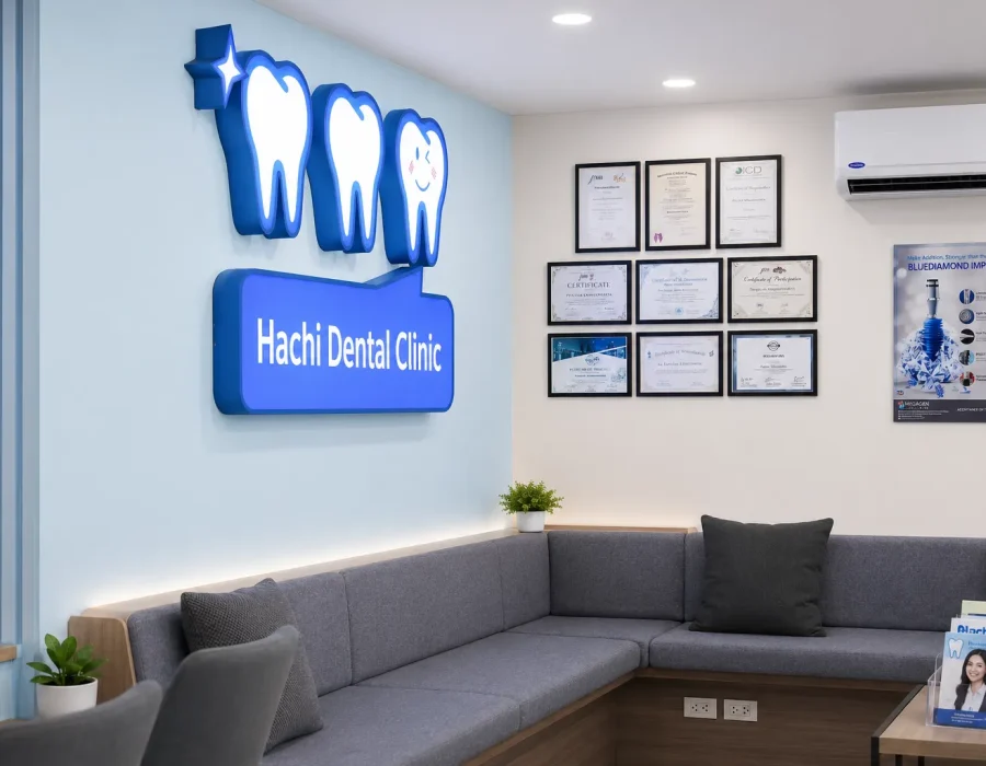พื้นที่พักคอยภายใน HACHI Dental Clinic